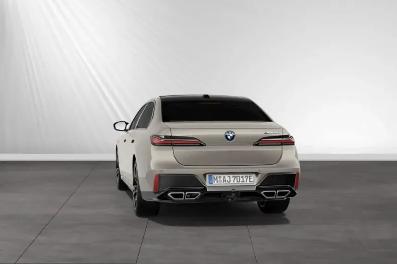 BMW M760 (Seria 7) din 2024 cu 31.990 km - oferta BMW199491 - foto 8