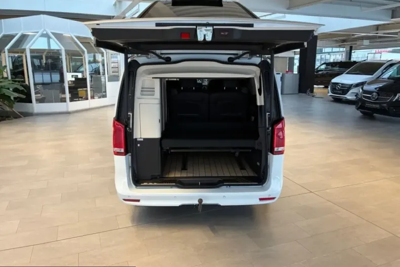 Mercedes-Benz V 300 (Clasa V) din 2022 cu 82.079 km - oferta MER199496 - foto 10