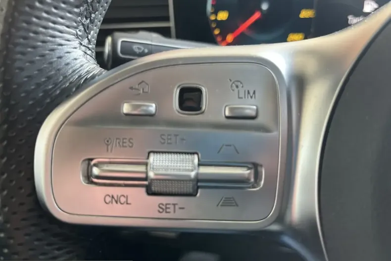 Mercedes-Benz GLE 350 (Clasa GLE) din 2021 cu 59.500 km - oferta MER199498 - foto 13