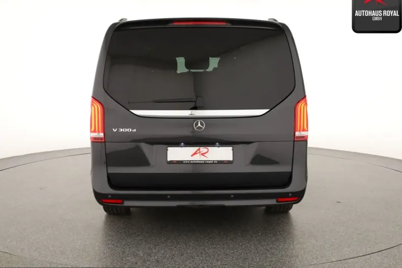 Mercedes-Benz V 300 (Clasa V) din 2021 cu 100.000 km - oferta MER199499 - foto 6