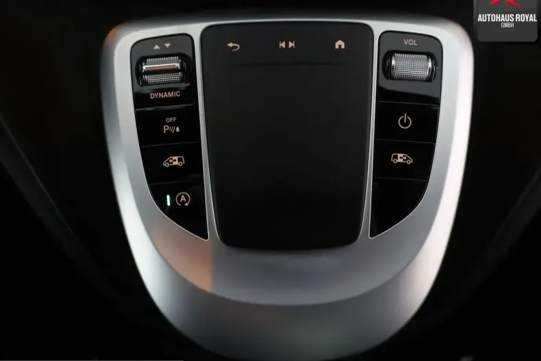 Mercedes-Benz V 300 (Clasa V) din 2021 cu 100.000 km - oferta MER199499 - foto 21