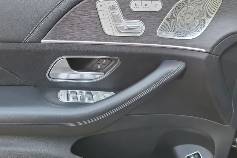 Mercedes-Benz GLE 300 (Clasa GLE) din 2022 cu 99.000 km - oferta MER199501 - foto 19