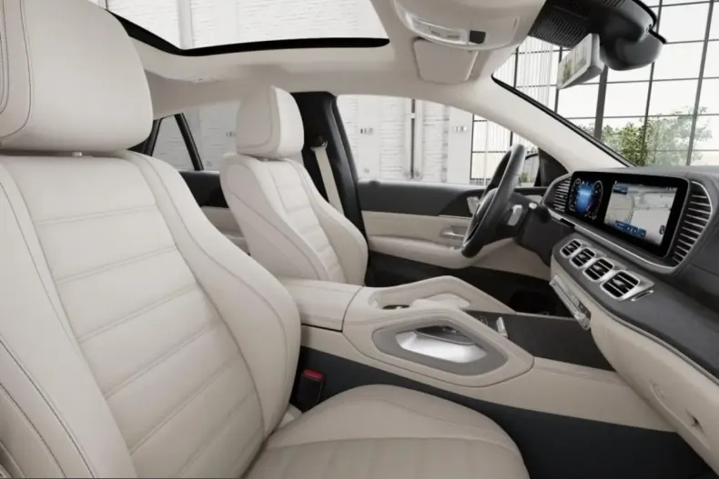 Mercedes-Benz GLE 300 (Clasa GLE) din 2024 cu 28.813 km - oferta MER199502 - foto 2