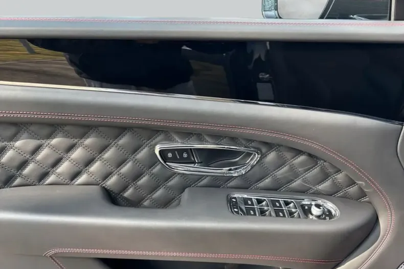 Bentley Bentayga din 2023 cu 35.587 km - oferta BEN199503 - foto 20