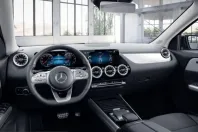 Mercedes-Benz GLA 200 (Clasa GLA) din 2023 cu 3.216 km - oferta MER199511 - foto 2