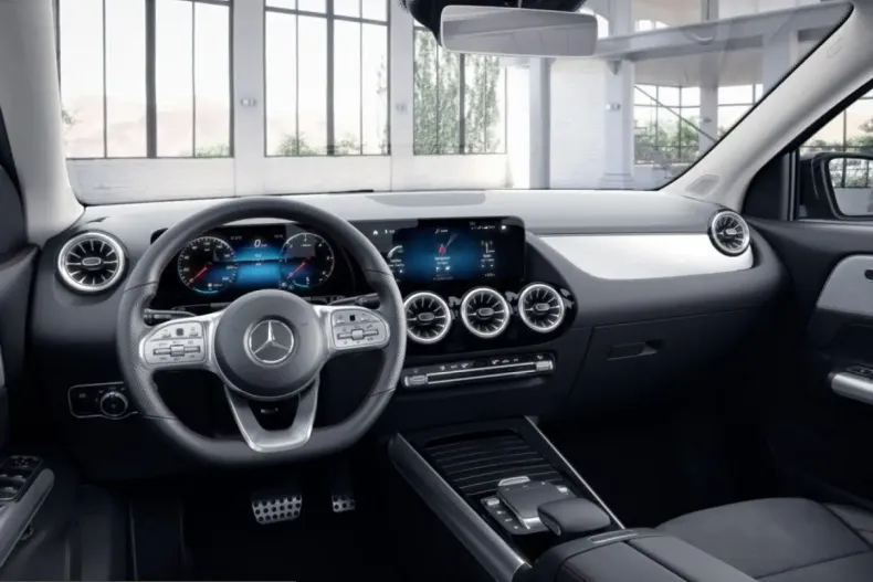 Mercedes-Benz GLA 200 (Clasa GLA) din 2023 cu 3.216 km - oferta MER199511 - foto 2