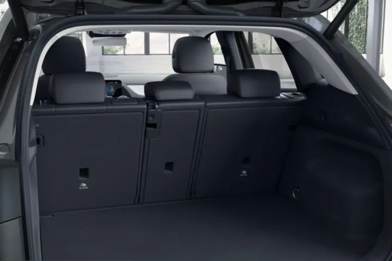 Mercedes-Benz GLA 200 (Clasa GLA) din 2023 cu 3.216 km - oferta MER199511 - foto 12