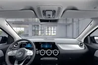 Mercedes-Benz GLA 200 (Clasa GLA) din 2023 cu 3.216 km - oferta MER199511 - foto 13