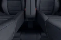 Mercedes-Benz GLA 200 (Clasa GLA) din 2023 cu 3.216 km - oferta MER199511 - foto 18