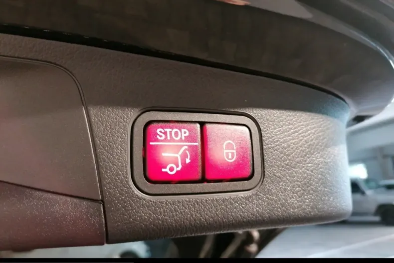 Mercedes-Benz GLA 200 (Clasa GLA) din 2024 cu 34.965 km - oferta MER199512 - foto 14