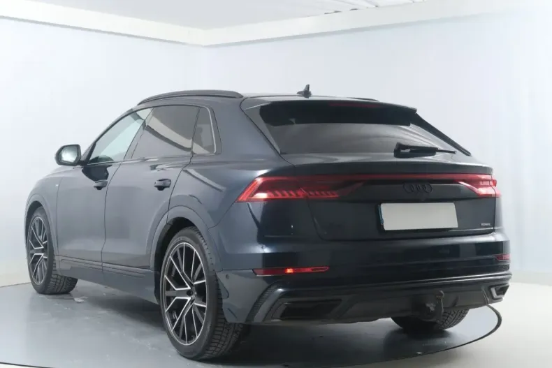 Audi Q8 din 2023 cu 58.017 km - oferta AUD199515 - foto 4