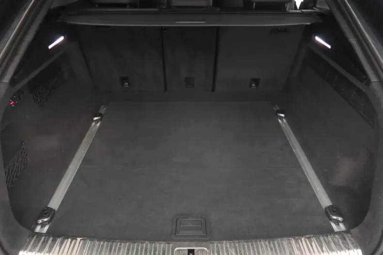 Audi Q8 din 2023 cu 58.017 km - oferta AUD199515 - foto 14