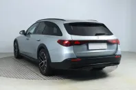 Mercedes-Benz E 220 (Clasa E) din 2024 cu 44.695 km - oferta MER199517 - foto 4