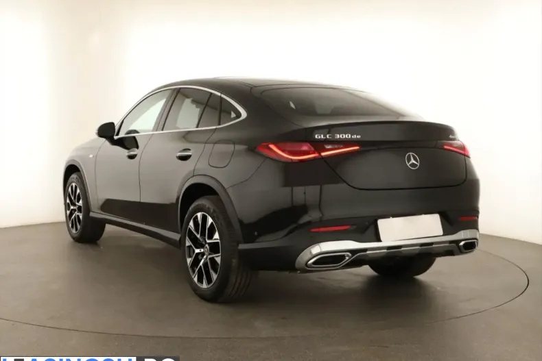 Mercedes-Benz GLC 300 (Clasa GLC) din 2025 cu 13.964 km - oferta MER199518 - foto 4