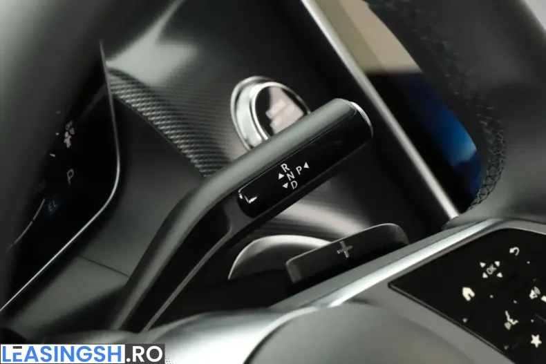 Mercedes-Benz GLC 300 (Clasa GLC) din 2025 cu 13.964 km - oferta MER199518 - foto 14