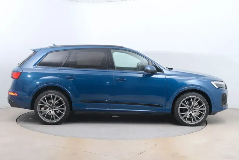 Audi SQ7 din 2024 cu 6.193 km - oferta AUD199520 - foto 6
