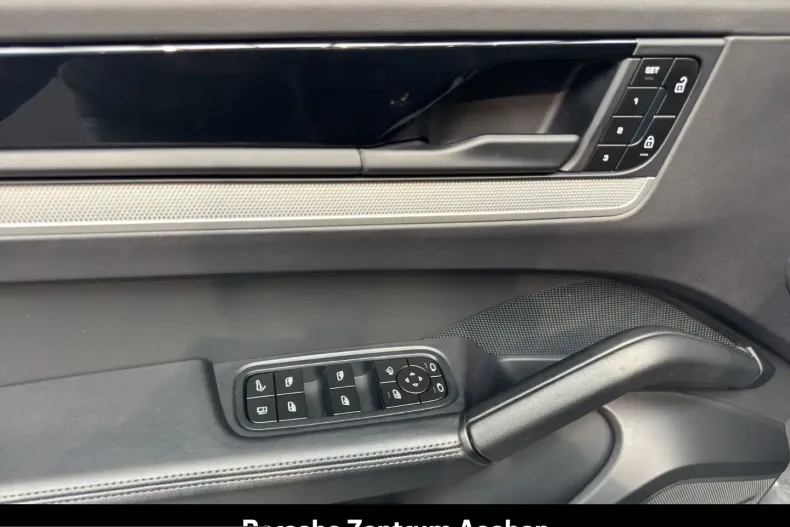 Porsche Cayenne din 2024 cu 22.474 km - oferta POR199521 - foto 20