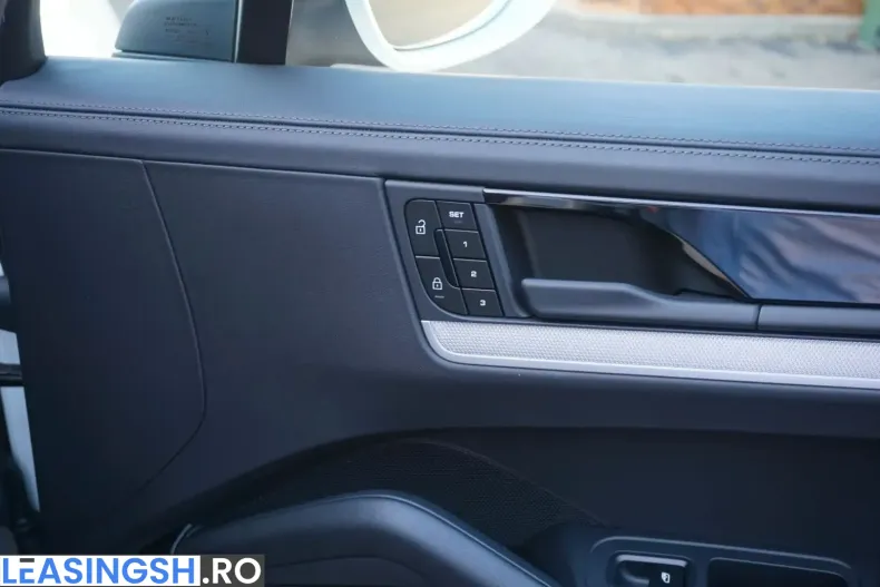 Porsche Cayenne din 2024 cu 22.950 km - oferta POR199522 - foto 26