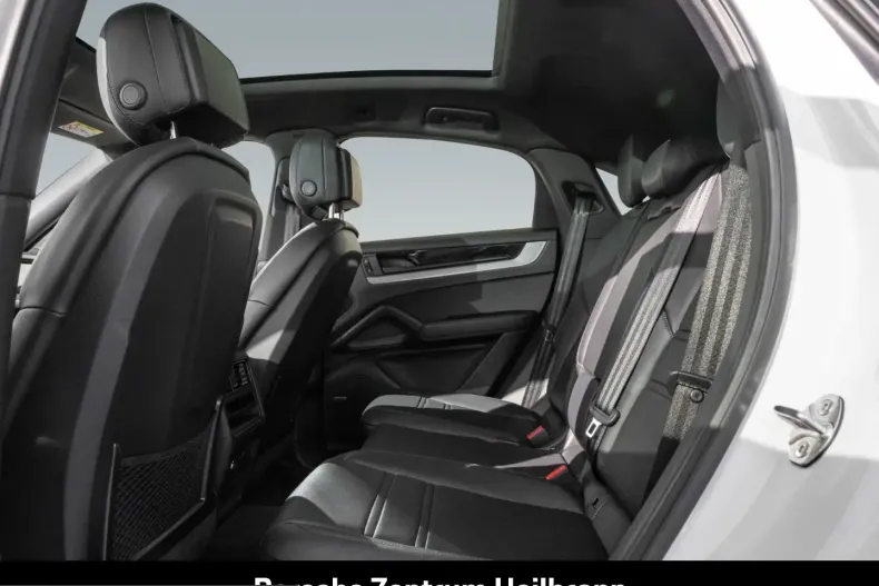 Porsche Cayenne din 2024 cu 20.850 km - oferta POR199524 - foto 7