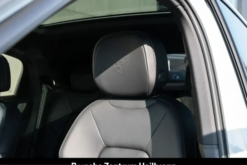 Porsche Cayenne din 2024 cu 20.850 km - oferta POR199524 - foto 18