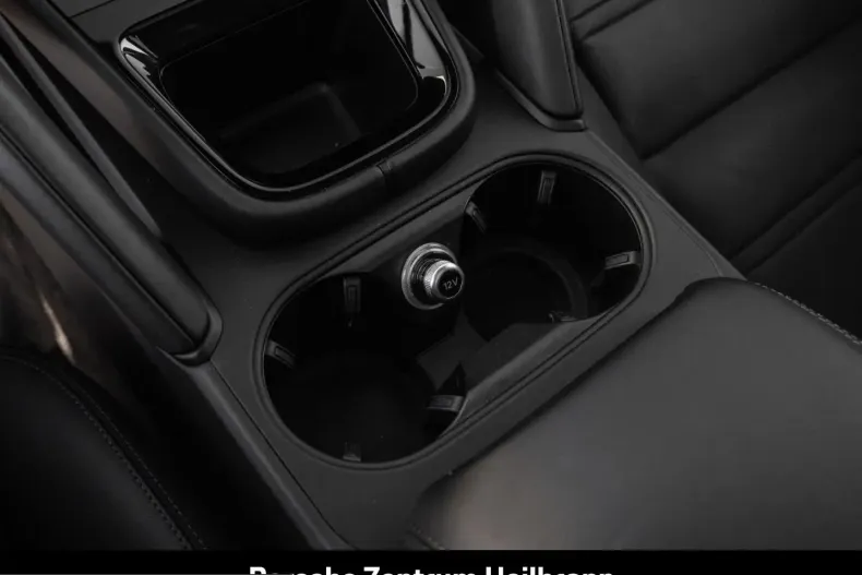 Porsche Cayenne din 2024 cu 20.850 km - oferta POR199524 - foto 29