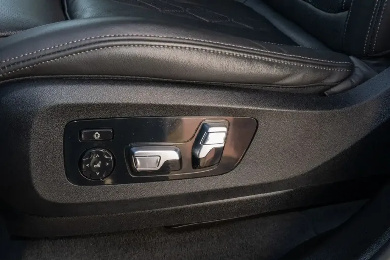 BMW X5 (Seria X) din 2023 cu 14.568 km - oferta BMW199529 - foto 19