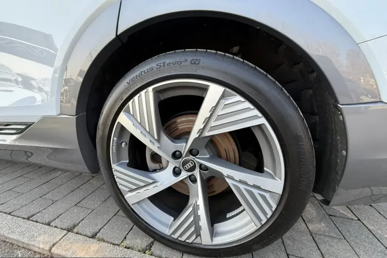 Audi e-tron din 2022 cu 38.150 km - oferta AUD199532 - foto 6