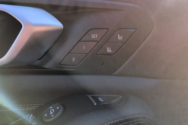 BMW X5 (Seria X) din 2025 cu 15.220 km - oferta BMW199537 - foto 11