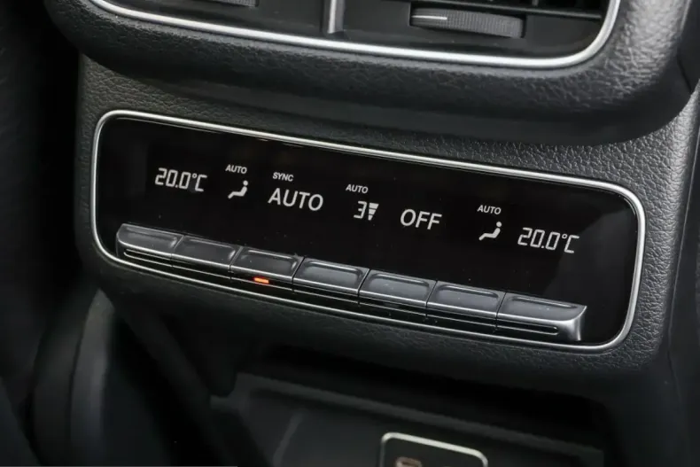 Mercedes-Benz GLE 350 (Clasa GLE) din 2024 cu 79.272 km - oferta MER199544 - foto 11