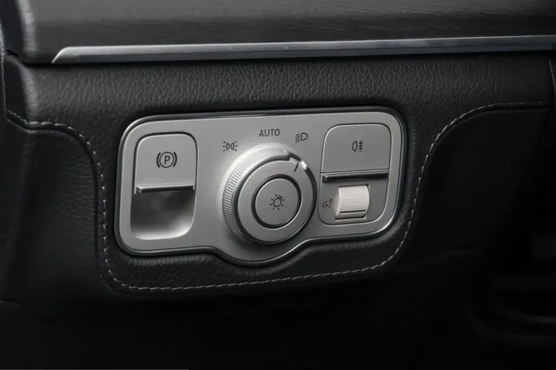 Mercedes-Benz GLE 350 (Clasa GLE) din 2024 cu 79.272 km - oferta MER199544 - foto 16