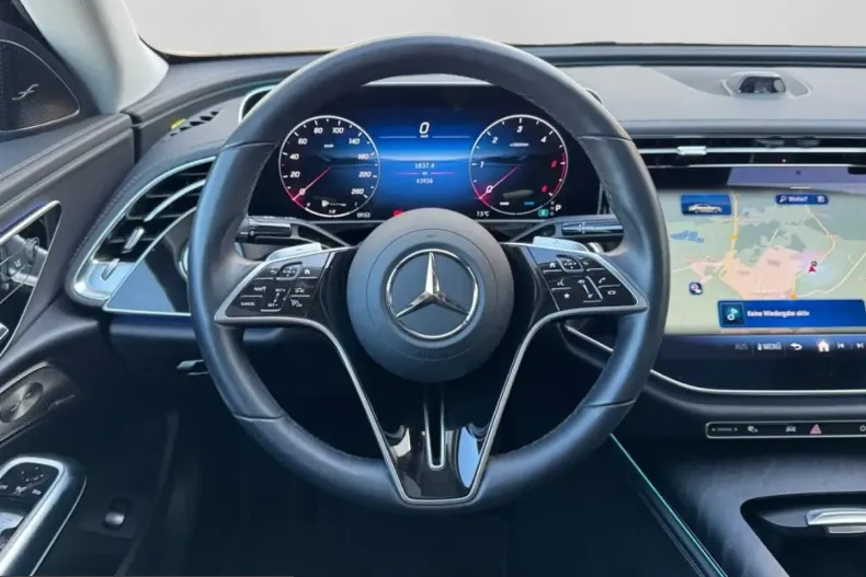 Mercedes-Benz E 450 (Clasa E) din 2024 cu 43.920 km - oferta MER199545 - foto 12