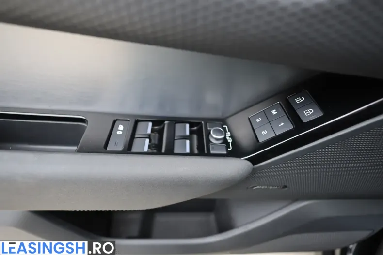 Land Rover Range Rover Velar din 2022 cu 97.323 km - oferta LAN199546 - foto 17