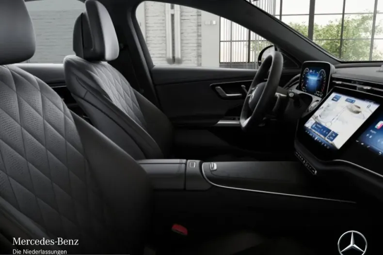 Mercedes-Benz E 300 (Clasa E) din 2025 cu 8.180 km - oferta MER199549 - foto 8