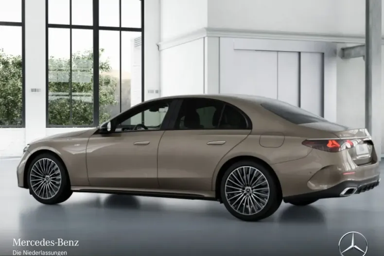 Mercedes-Benz E 300 (Clasa E) din 2025 cu 8.180 km - oferta MER199549 - foto 13