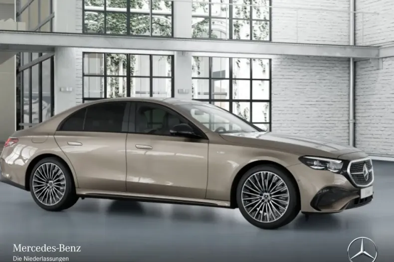 Mercedes-Benz E 300 (Clasa E) din 2025 cu 8.180 km - oferta MER199549 - foto 14