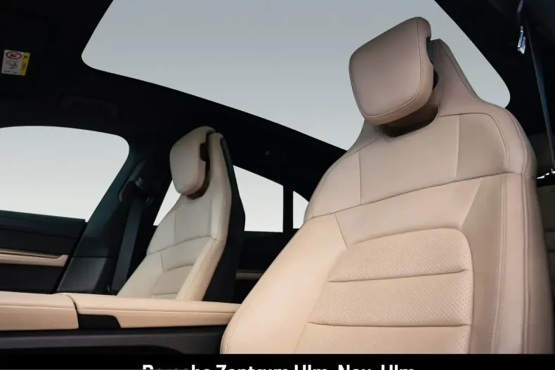 Porsche Taycan din 2022 cu 29.900 km - oferta POR199550 - foto 5