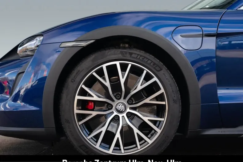 Porsche Taycan din 2022 cu 29.900 km - oferta POR199550 - foto 9