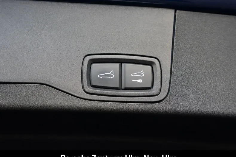 Porsche Taycan din 2022 cu 29.900 km - oferta POR199550 - foto 16