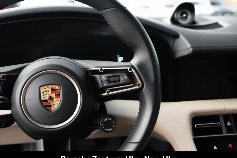 Porsche Taycan din 2022 cu 29.900 km - oferta POR199550 - foto 24