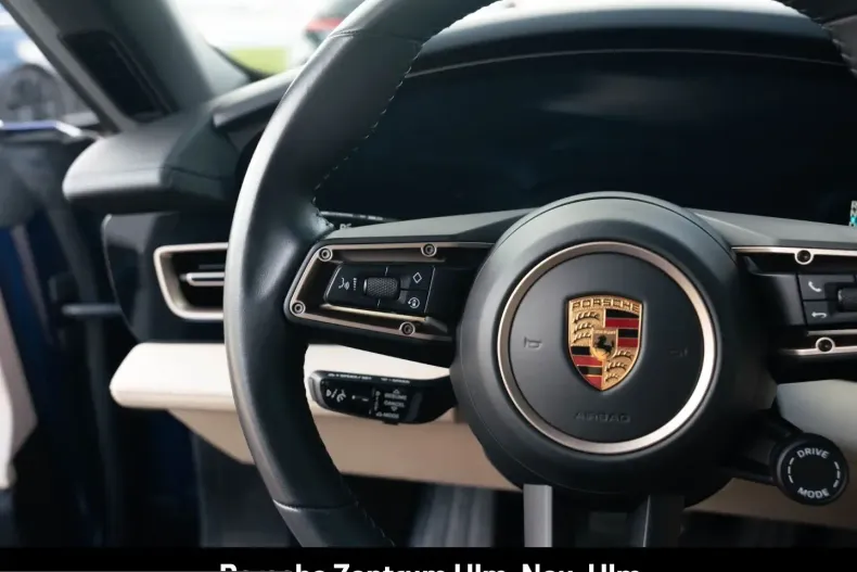 Porsche Taycan din 2022 cu 29.900 km - oferta POR199550 - foto 25