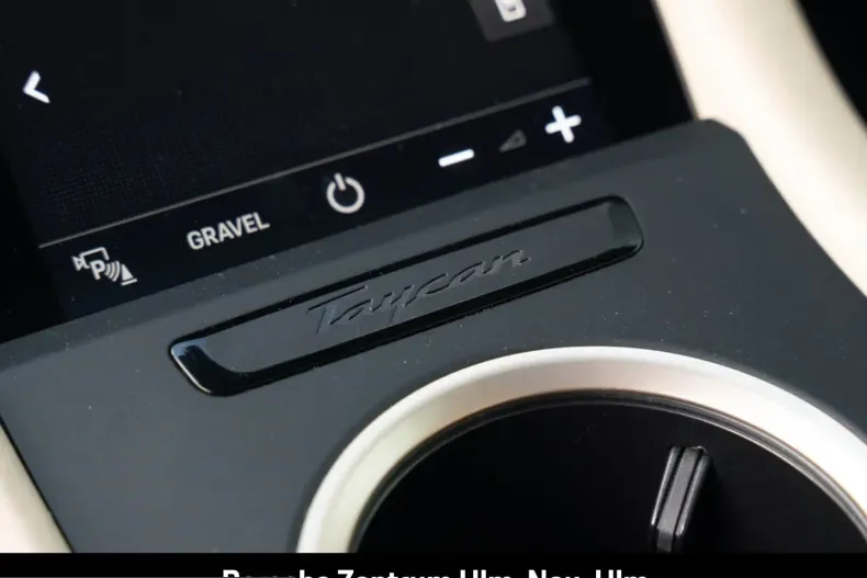 Porsche Taycan din 2022 cu 29.900 km - oferta POR199550 - foto 29