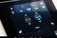 Porsche Taycan din 2022 cu 29.900 km - oferta POR199550 - foto 30