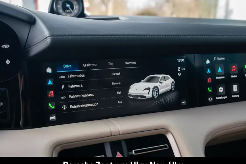 Porsche Taycan din 2022 cu 29.900 km - oferta POR199550 - foto 31