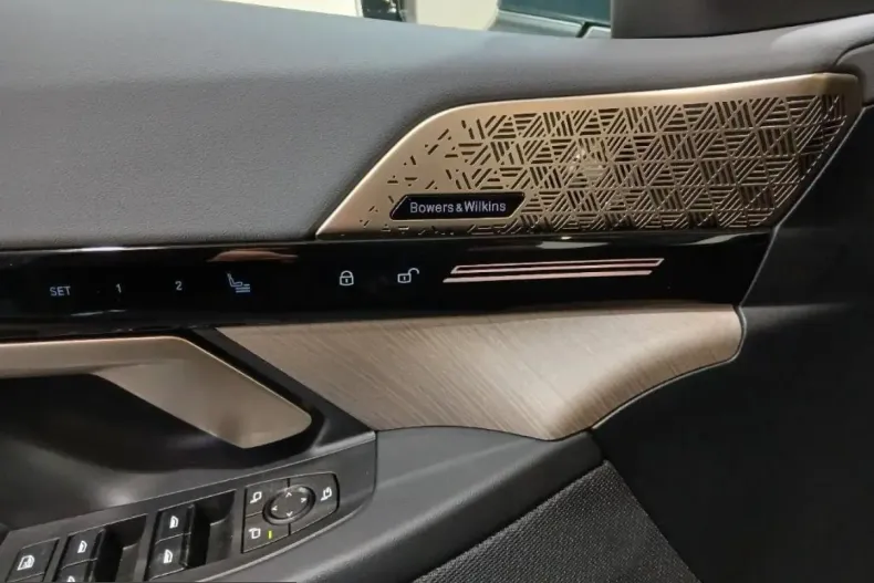 BMW 520 (Seria 5) din 2024 cu 36.000 km - oferta BMW199551 - foto 9