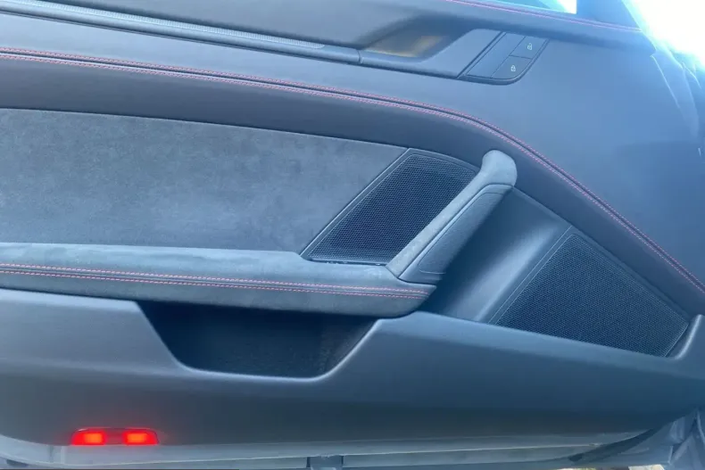 Porsche 992 din 2024 cu 8.176 km - oferta POR199553 - foto 11