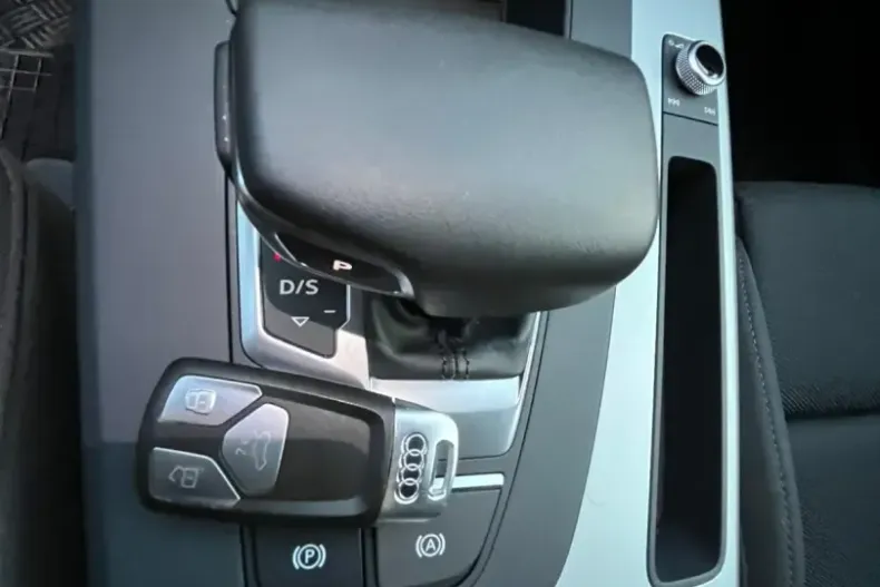 Audi Q5 din 2024 cu 34.000 km - oferta AUD199558 - foto 23