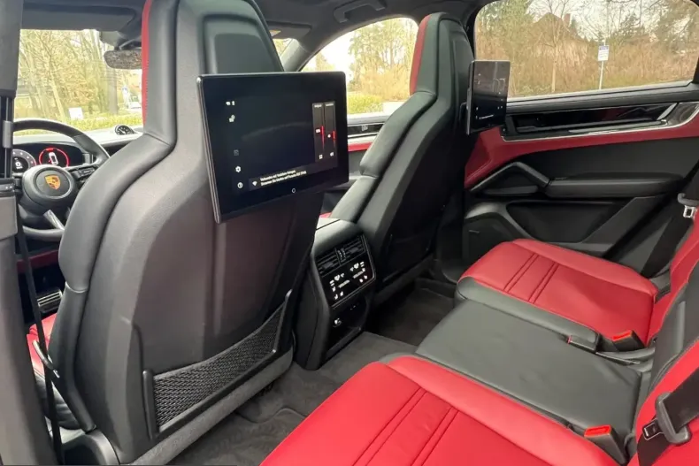 Porsche Cayenne din 2023 cu 40.000 km - oferta POR199559 - foto 29