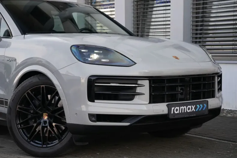 Porsche Cayenne din 2024 cu 23.000 km - oferta POR199560 - foto 13