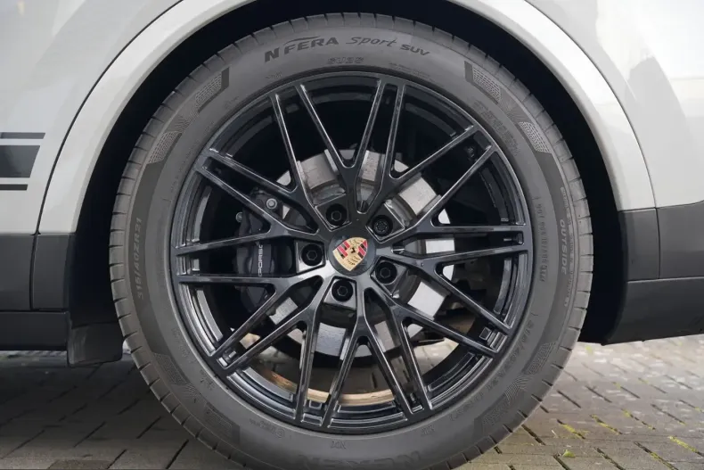 Porsche Cayenne din 2024 cu 23.000 km - oferta POR199560 - foto 17