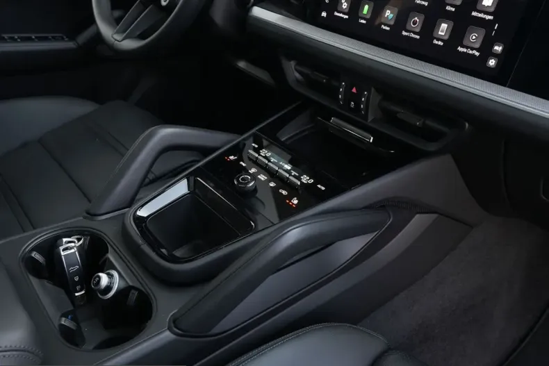 Porsche Cayenne din 2024 cu 23.000 km - oferta POR199560 - foto 32